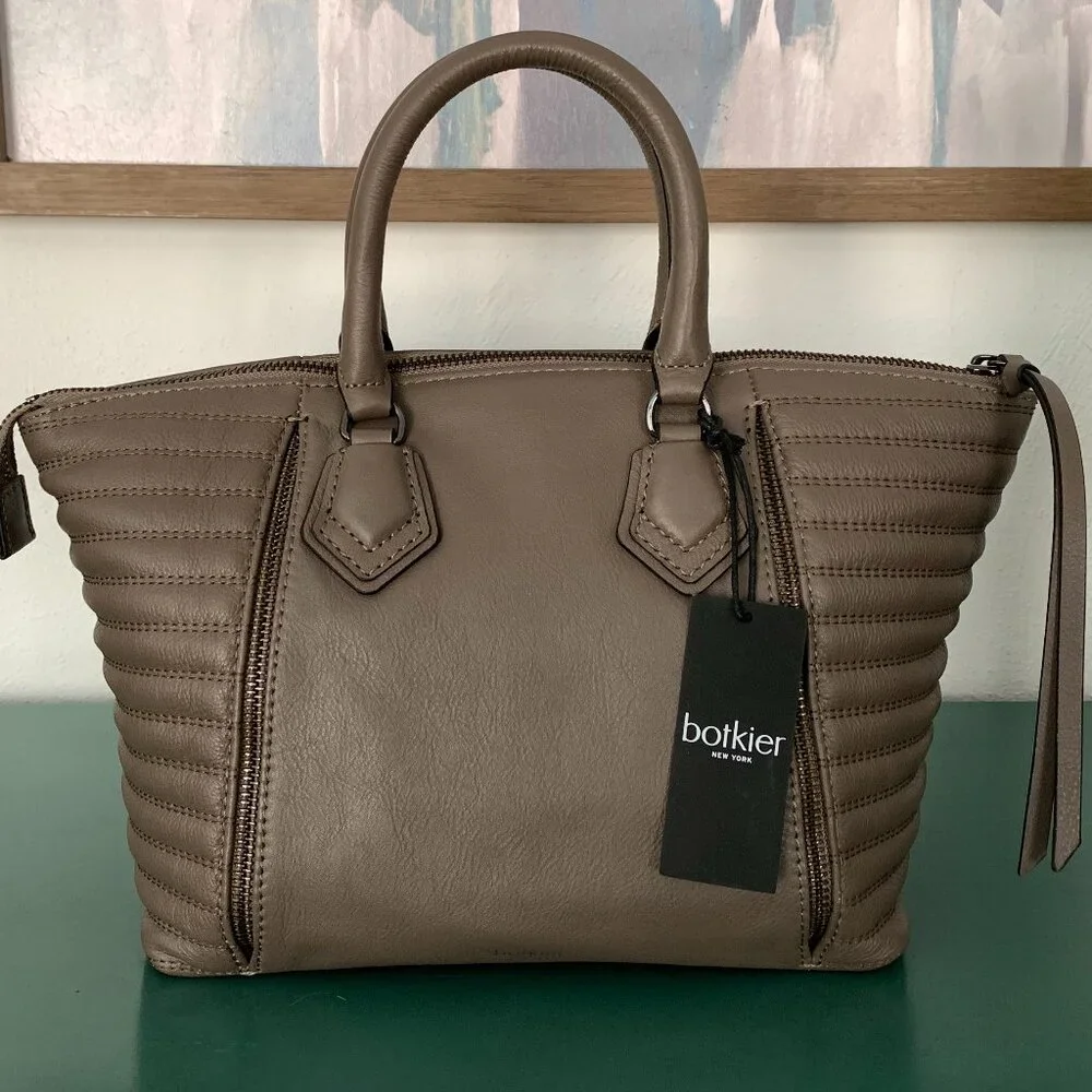 NWT Botkier Leather Top Handle Moto Satchel Winter Grey Quilted Panels MSRP $248 - Picture 4 of 15
